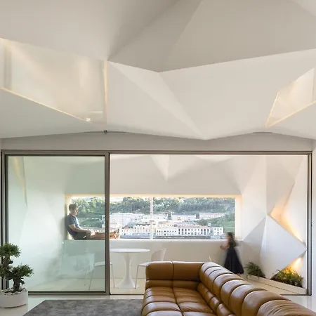 Leblanche Apartment